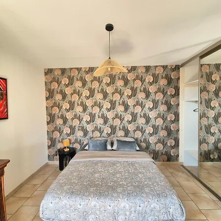 Maison Des Myrtes Apartmán *
